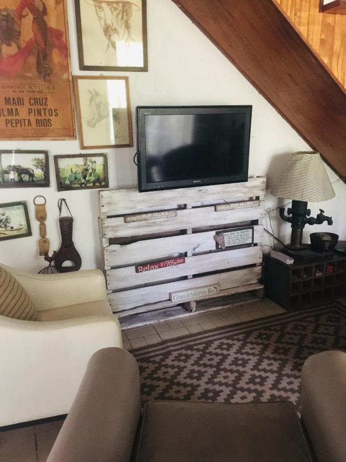 Гостевой дом Casa De Huespedes El Trebol De Ezeiza La Union Экстерьер фото