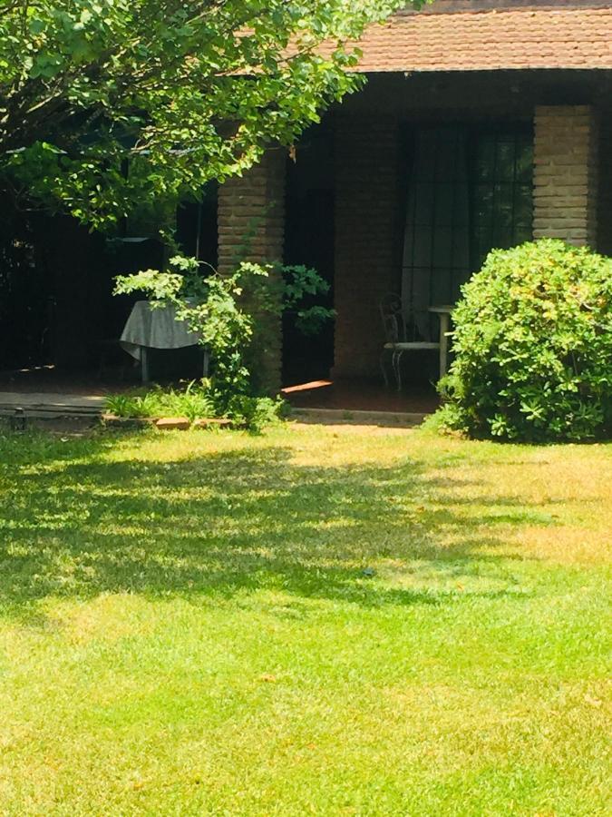 Гостевой дом Casa De Huespedes El Trebol De Ezeiza La Union Экстерьер фото