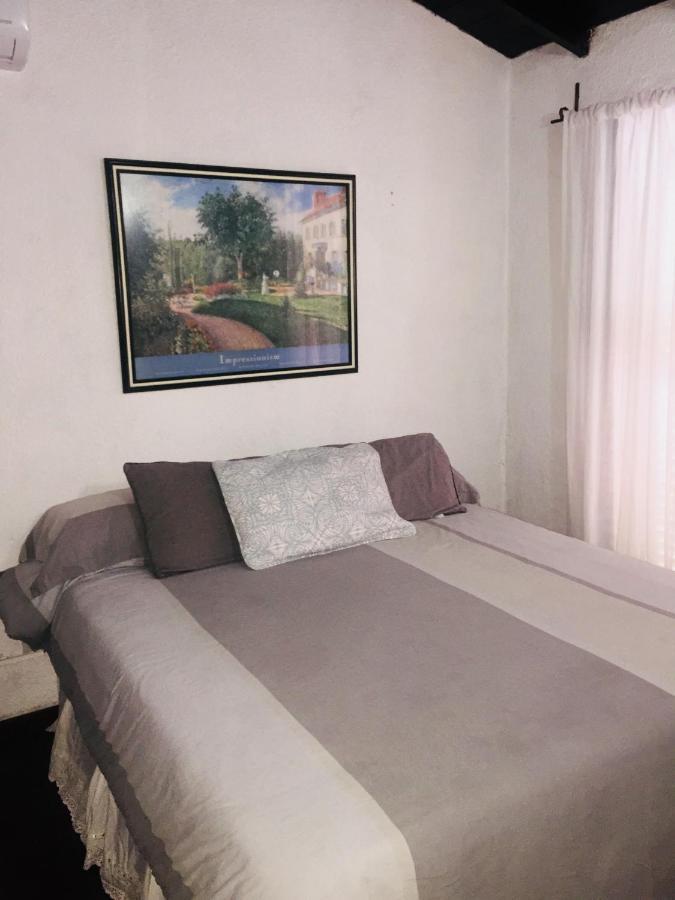Гостевой дом Casa De Huespedes El Trebol De Ezeiza La Union Экстерьер фото