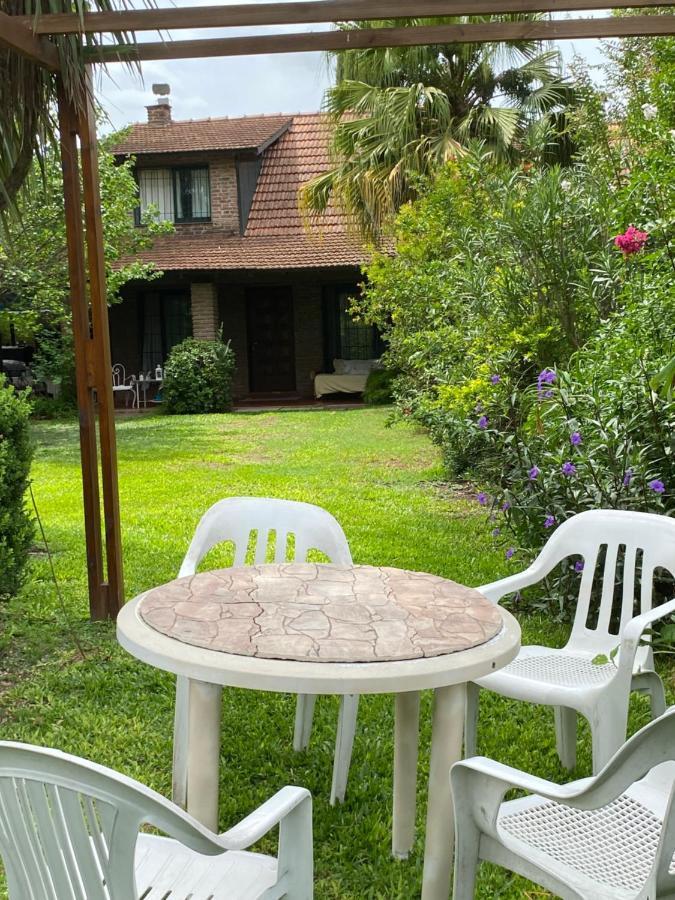 Гостевой дом Casa De Huespedes El Trebol De Ezeiza La Union Экстерьер фото